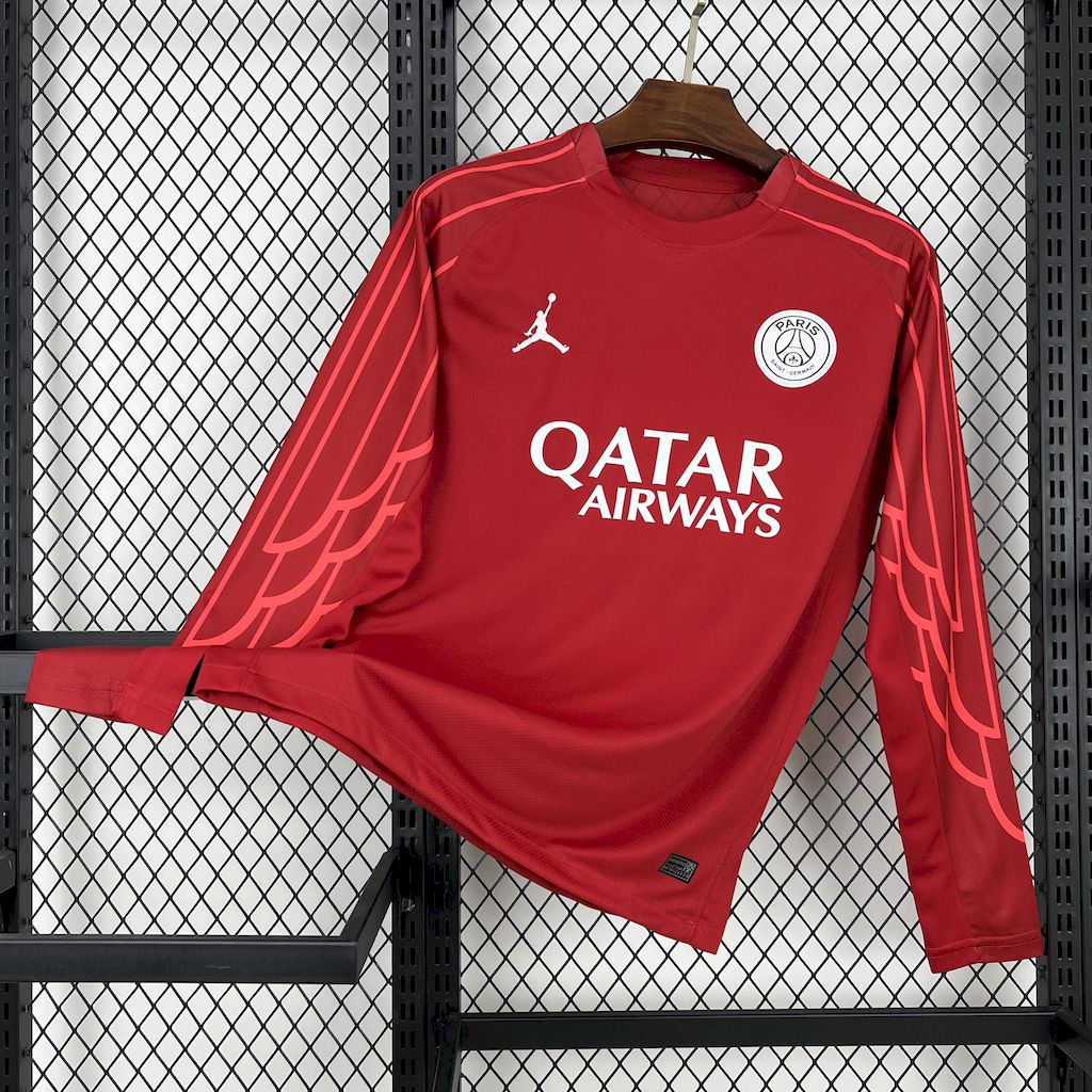 Paris Saint-Germain 2025/26 Red goalkeeper Long Sleeves Jersey